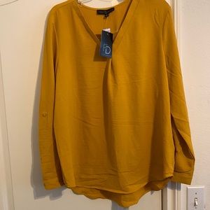 **NWT** Fred David Mustard Blouse. Size XL